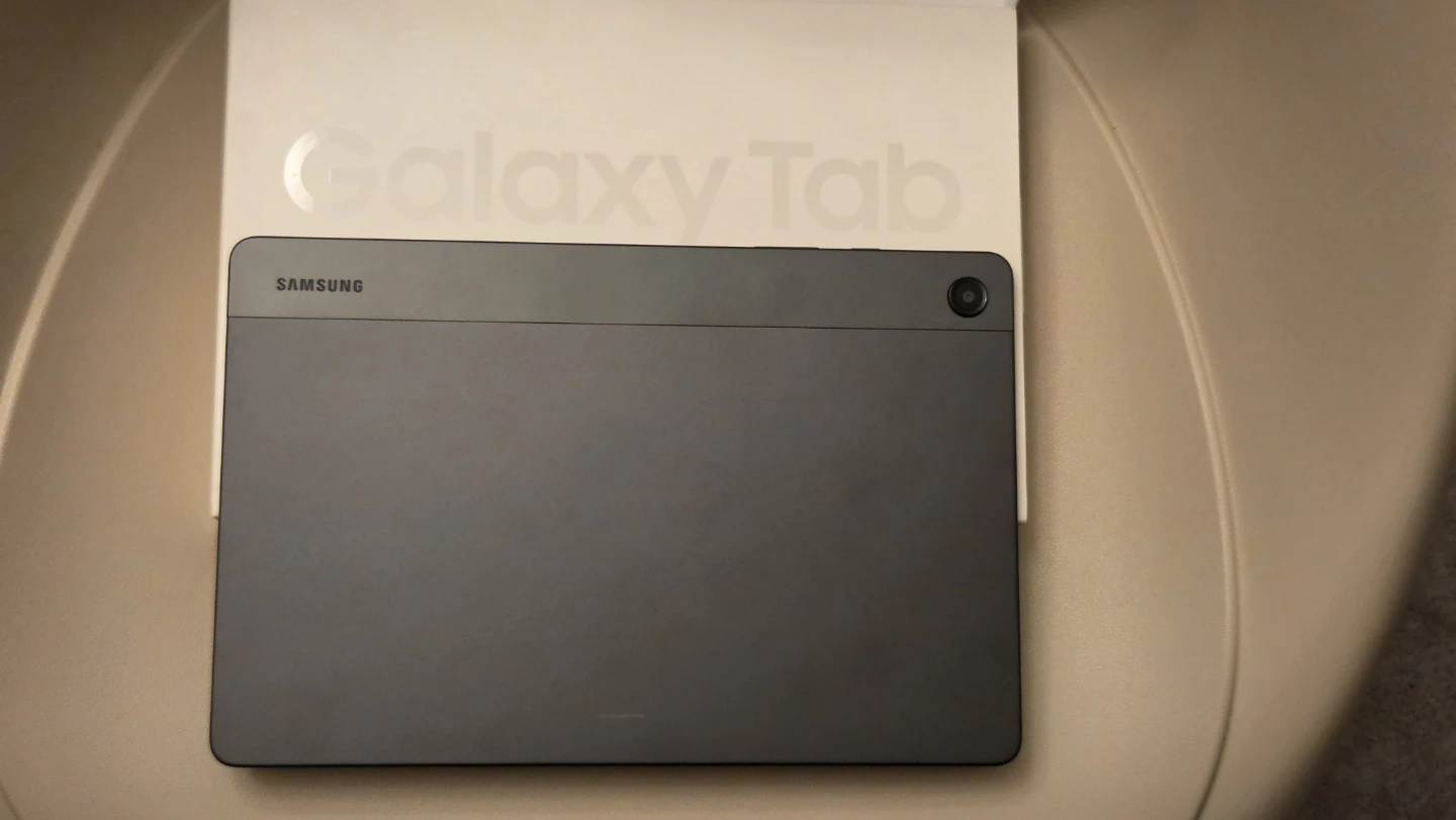 Samsung Galaxy Tab A9+ 5G - photo 4