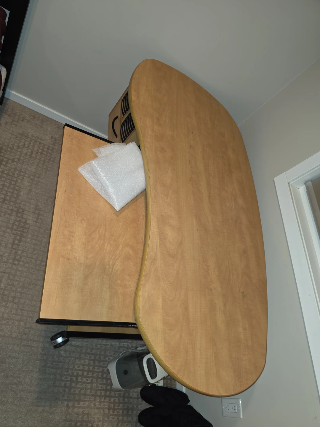 Home and/ or Office Desk on wheels