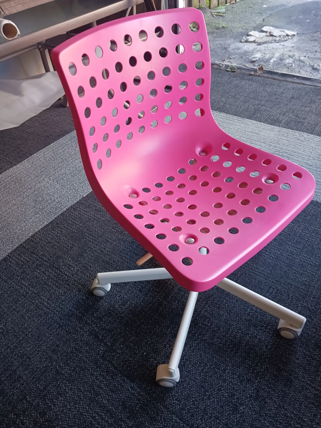 Pink Swivel Office Chair - photo 4