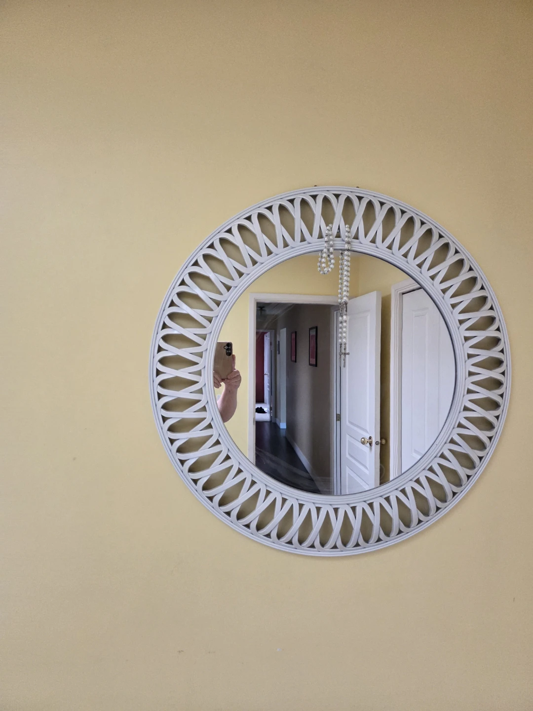 Round White metal Mirror