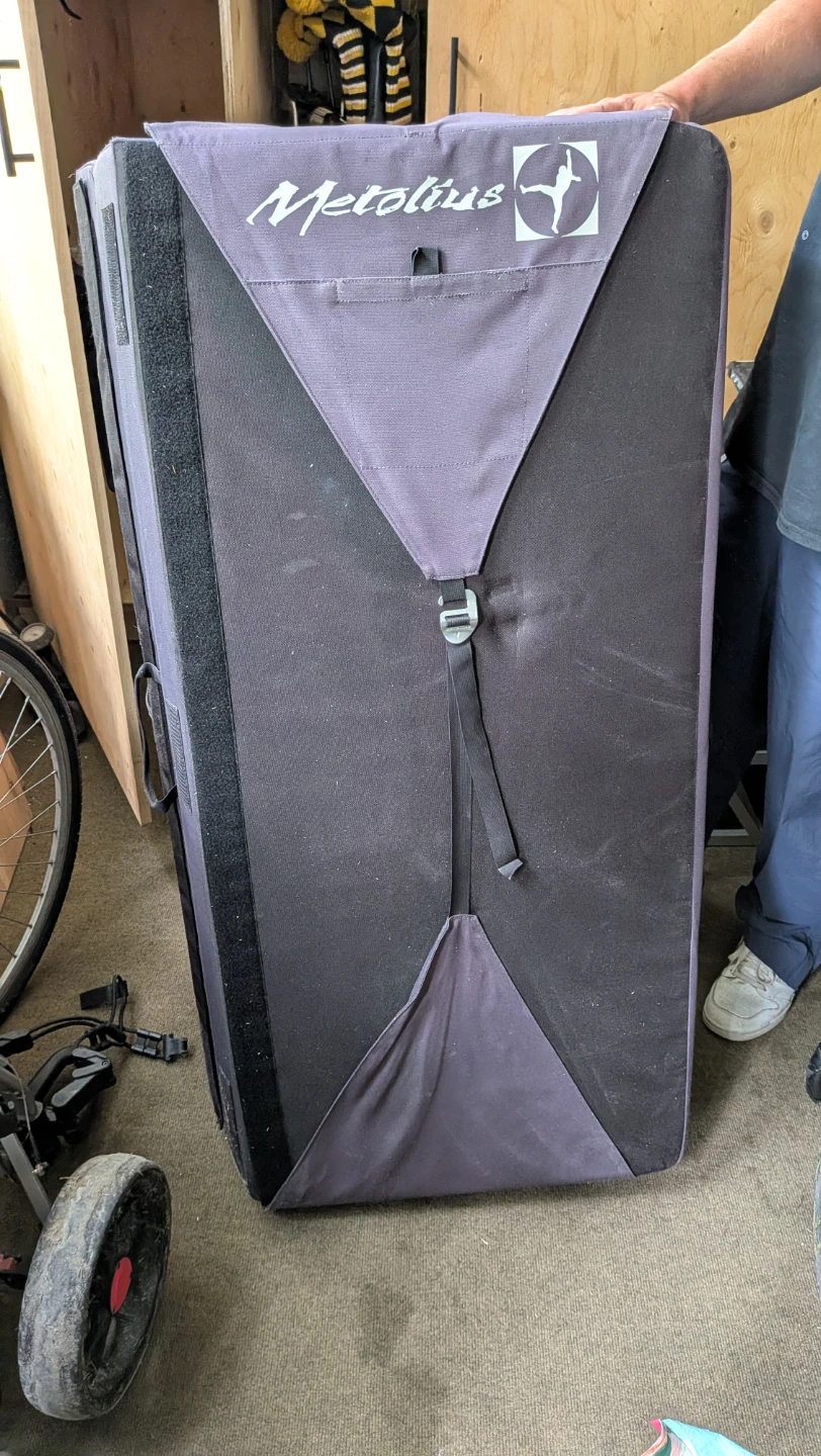 Metolius Magnum Bouldering Crash Pad - photo 2