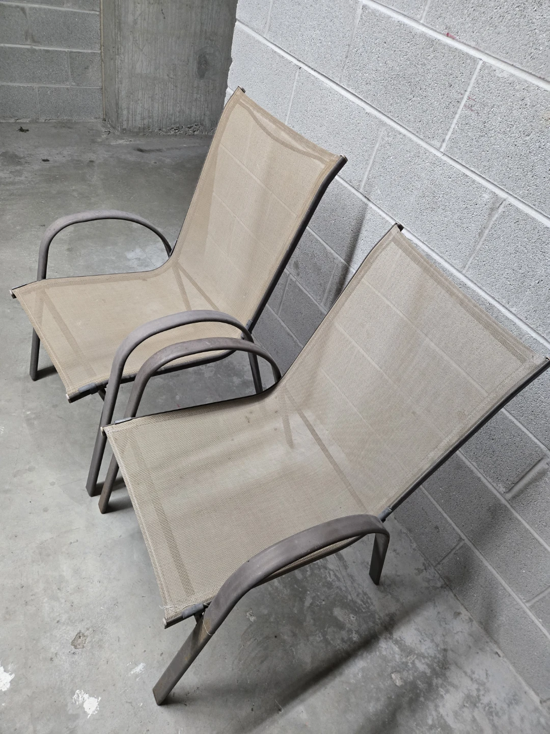 Set of 2 Stuckabke Outdoor Patio Chairs - photo 2