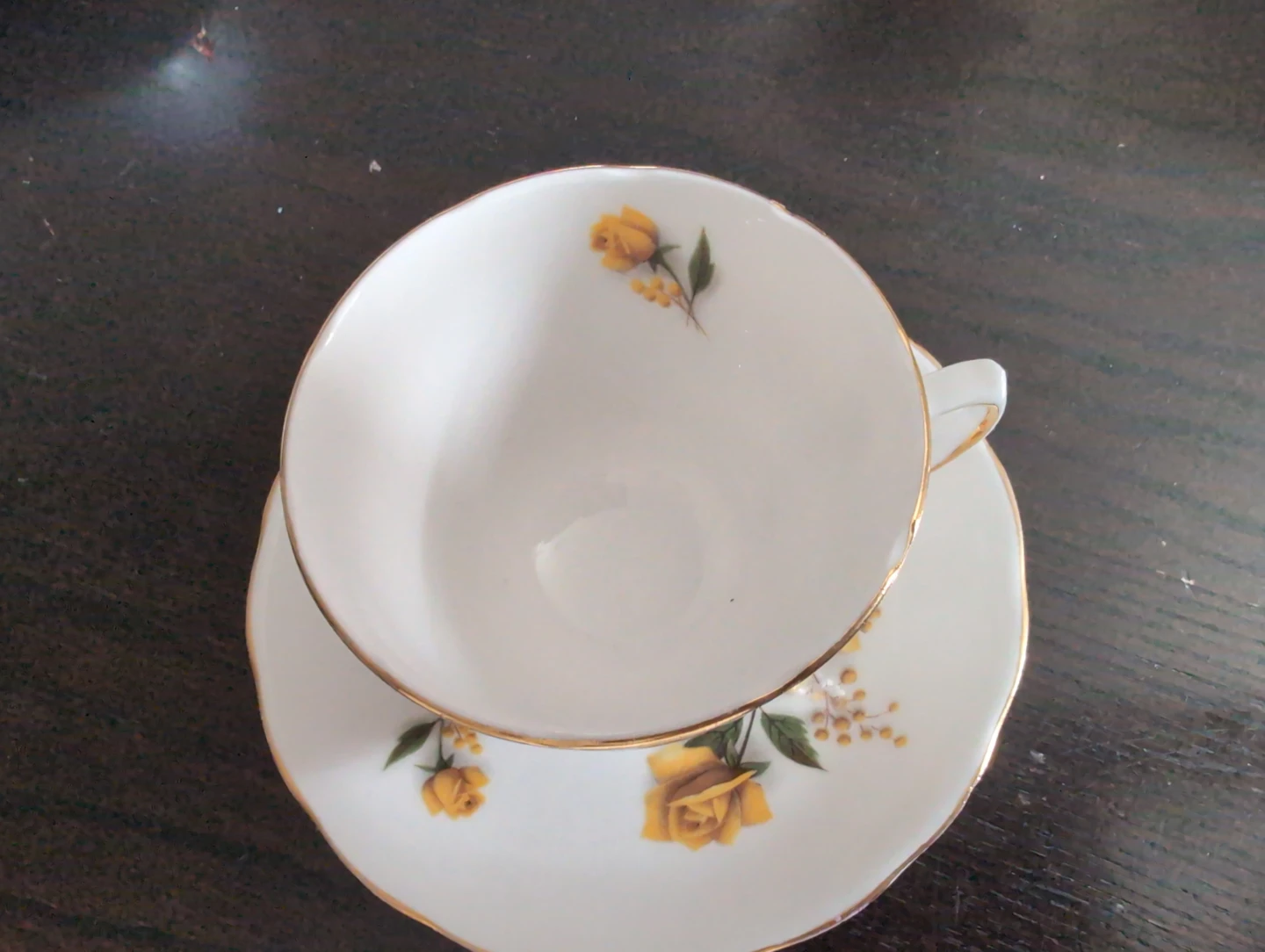 Royal Vale Bone China Teacup and Saucer Set - photo 2