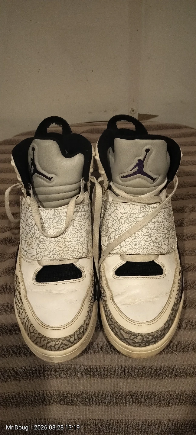 Jordan Son of Mars White and Purple Sneakers