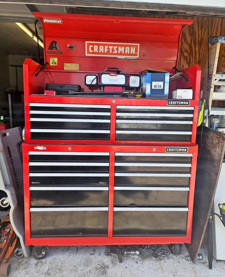 Craftsman Chest with Huge Mechanic's Tool Lot