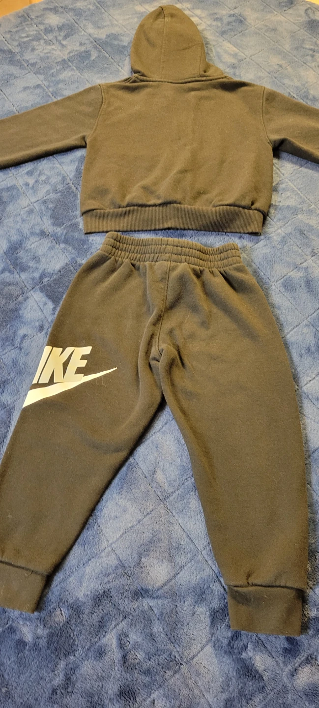 Toddler Nike Black Jogger Set - photo 4