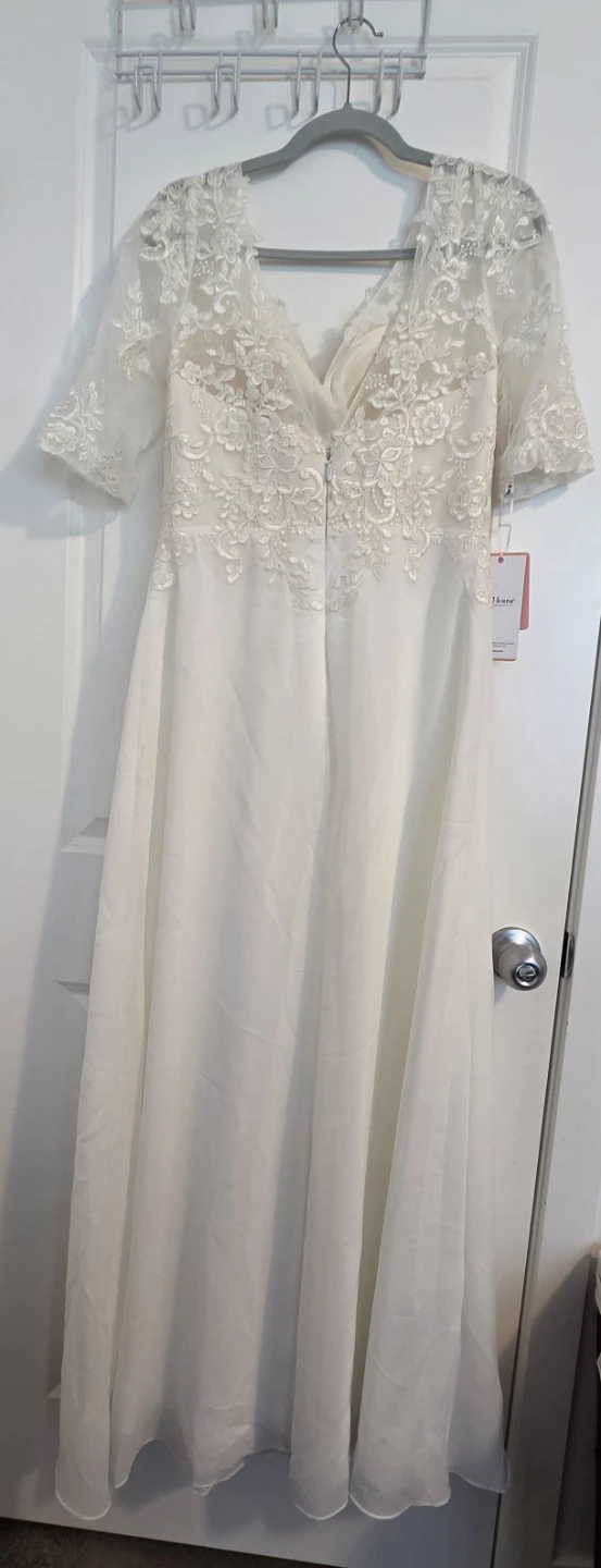 JJ's House Lace A-Line Wedding Dress White Size US12 - photo 3