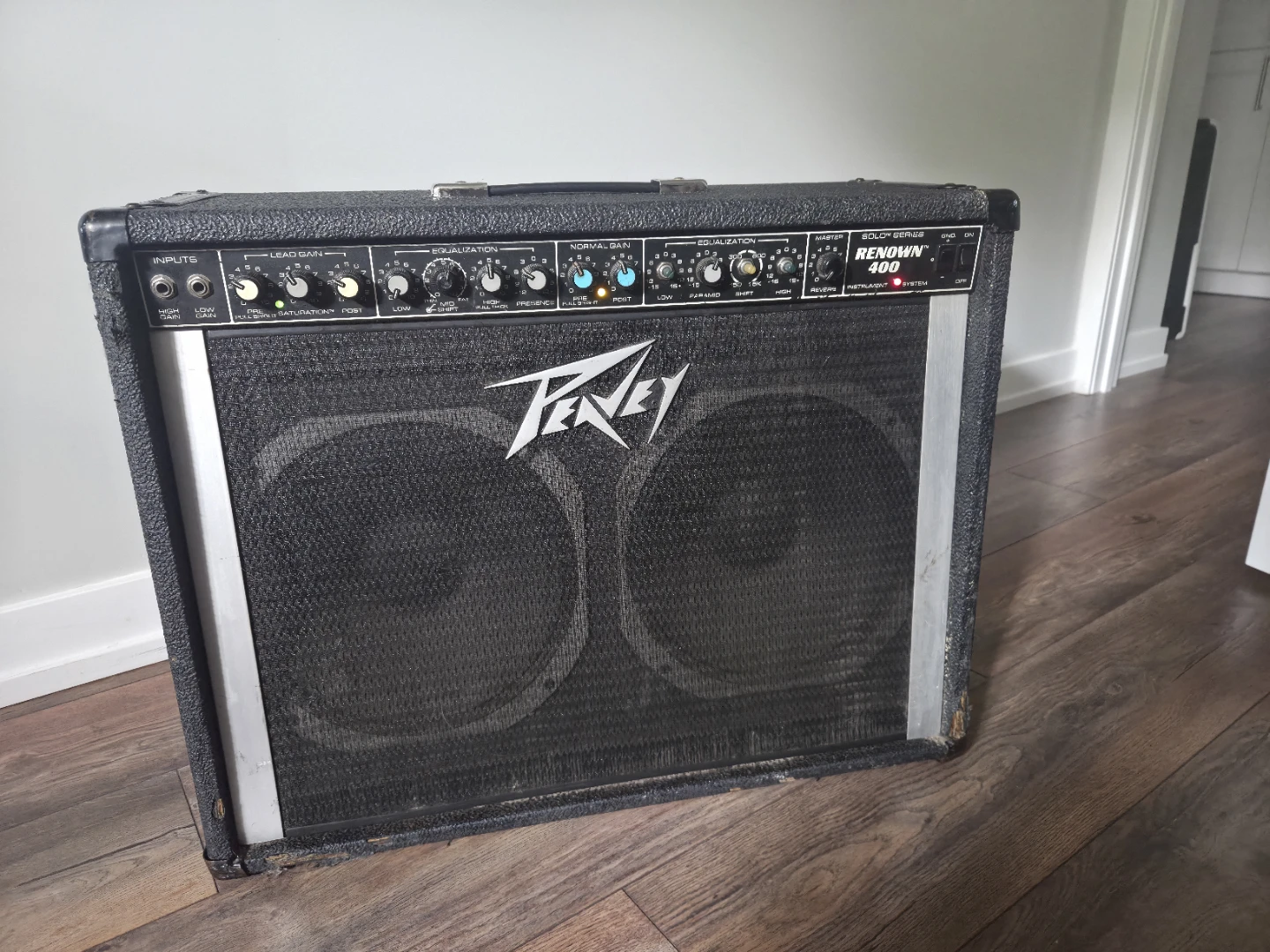 Peavey Renown 400 2×12 Amp