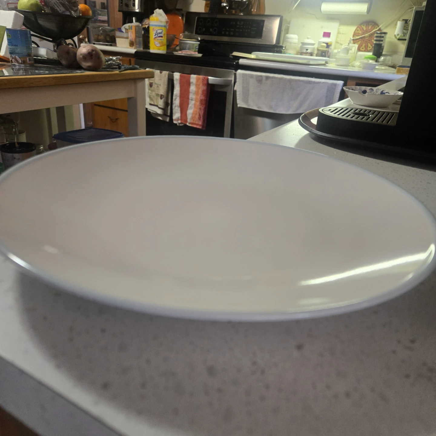 Set of 4 White Plates with Blue Rim - photo 5