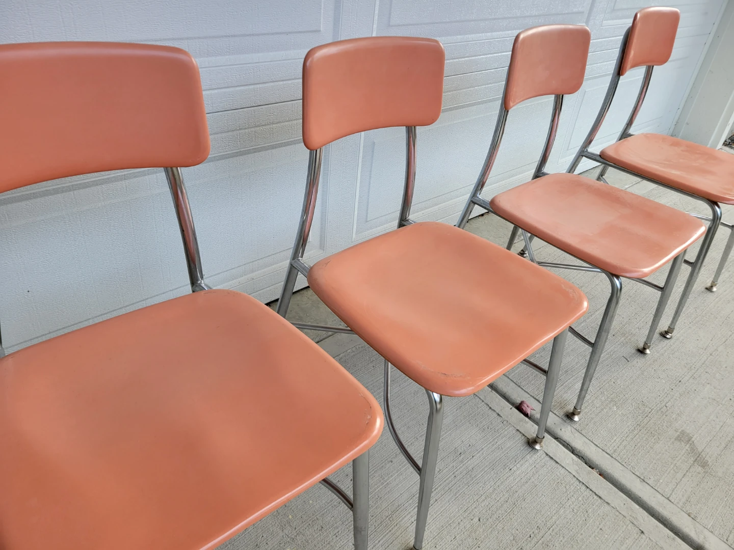 Vintage Mid-Century Heywood-Wakefield Chrome & Pink Chairs. - photo 3