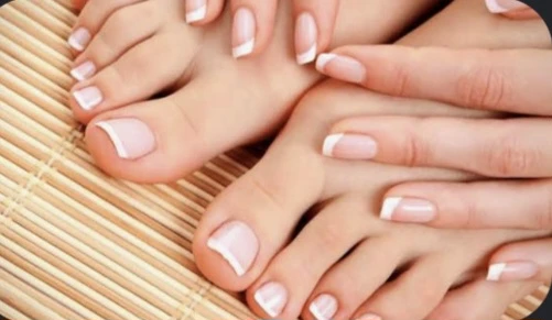 Mobile manicure and pedicure