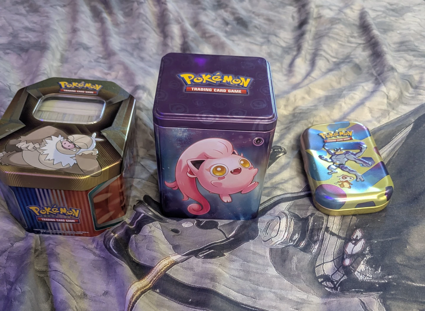 Japanese and Korean Pokemon Cards with collectable Tins - photo 2