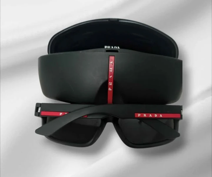 Prada Sunglasses - photo 2
