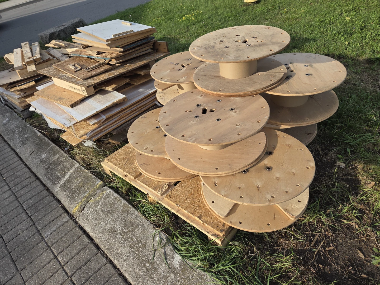 free wood
