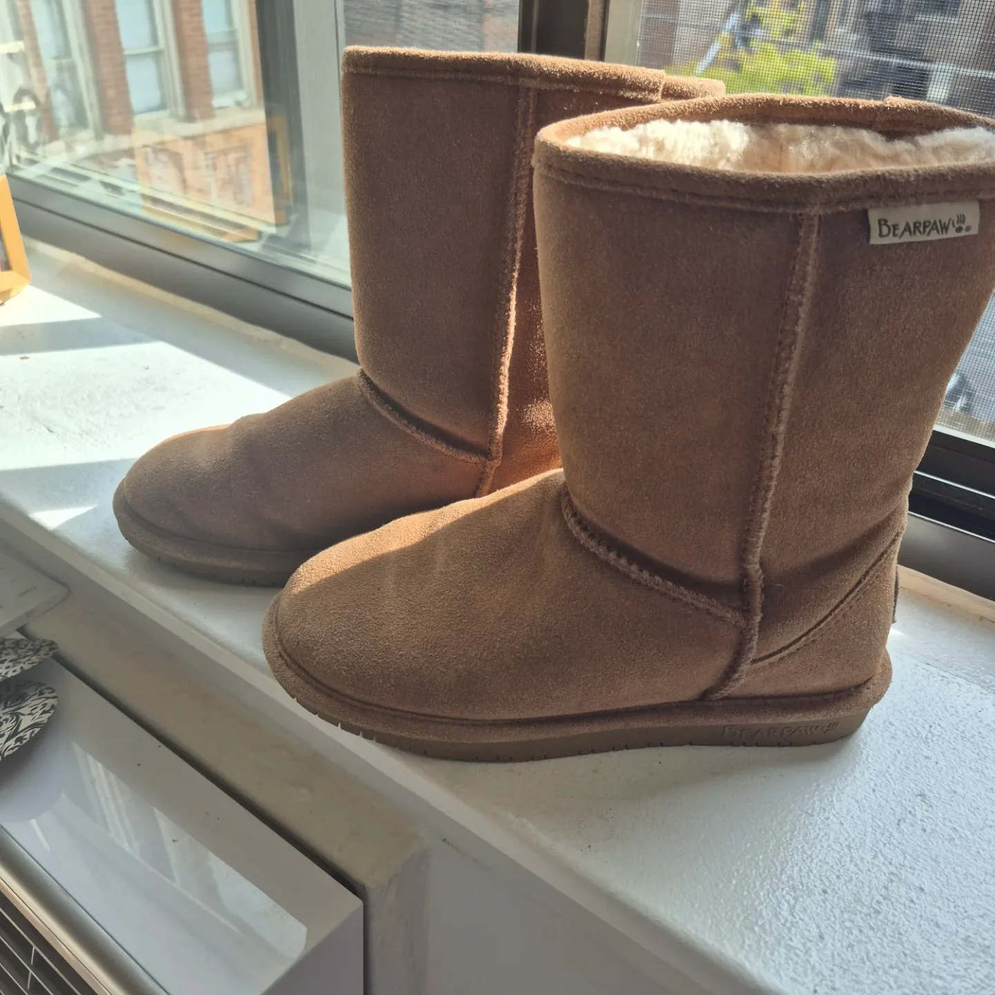 Bearpaw Tan Suede Boots Size 6