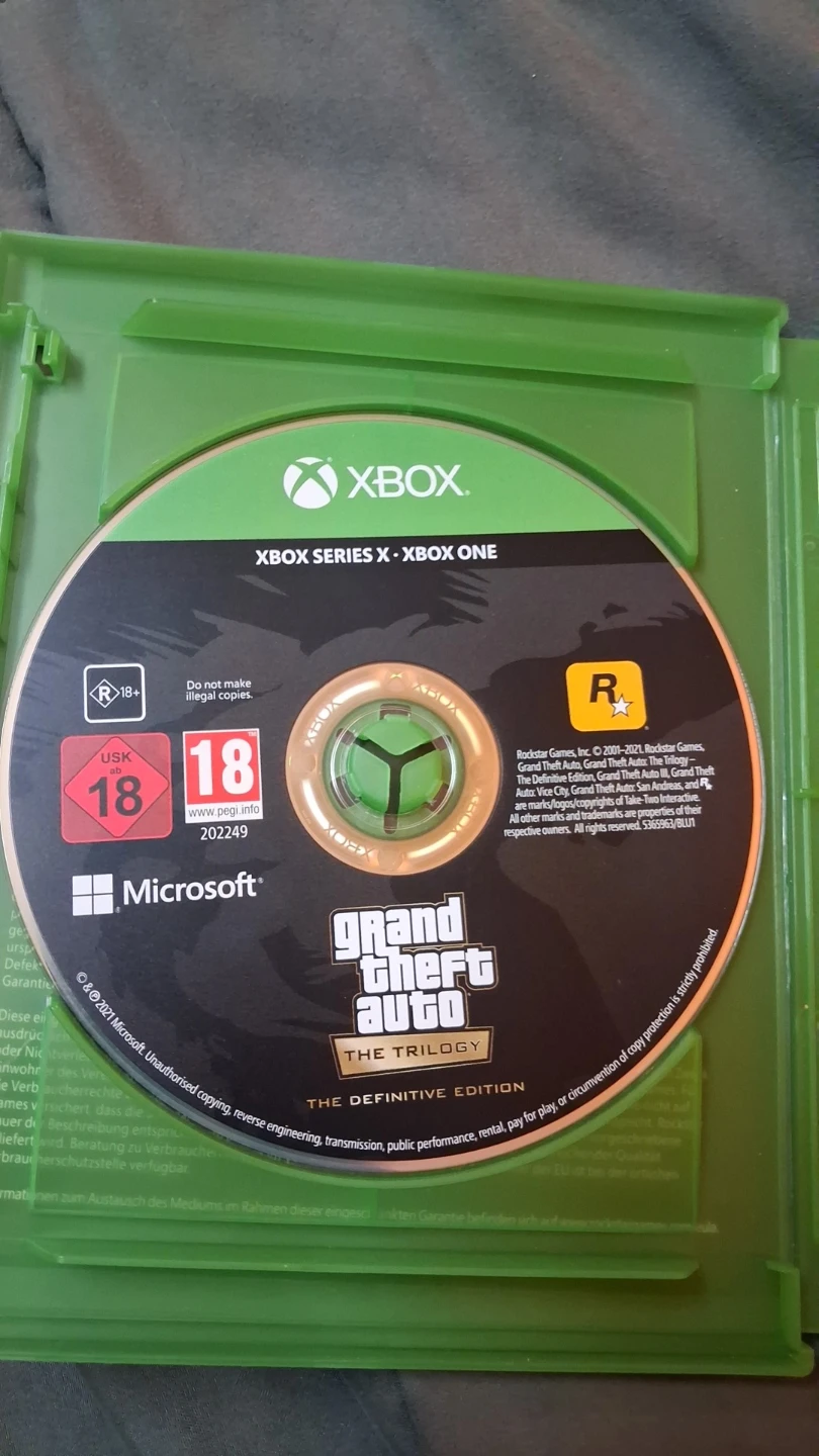 Grand Theft Auto The Trilogy The Definitive Edition Xbox - photo 2