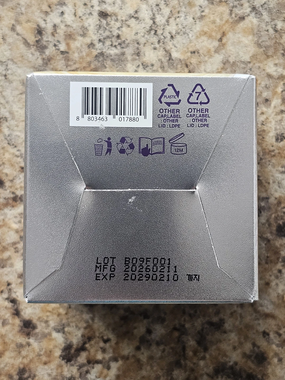VT Retinal Peptide Capsule Cream - photo 2