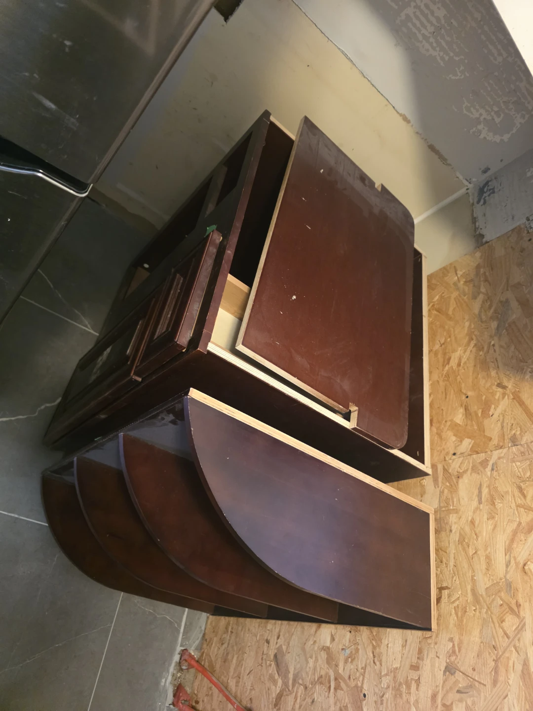 Dark Wood Kitchen Cabinet Set - photo 3