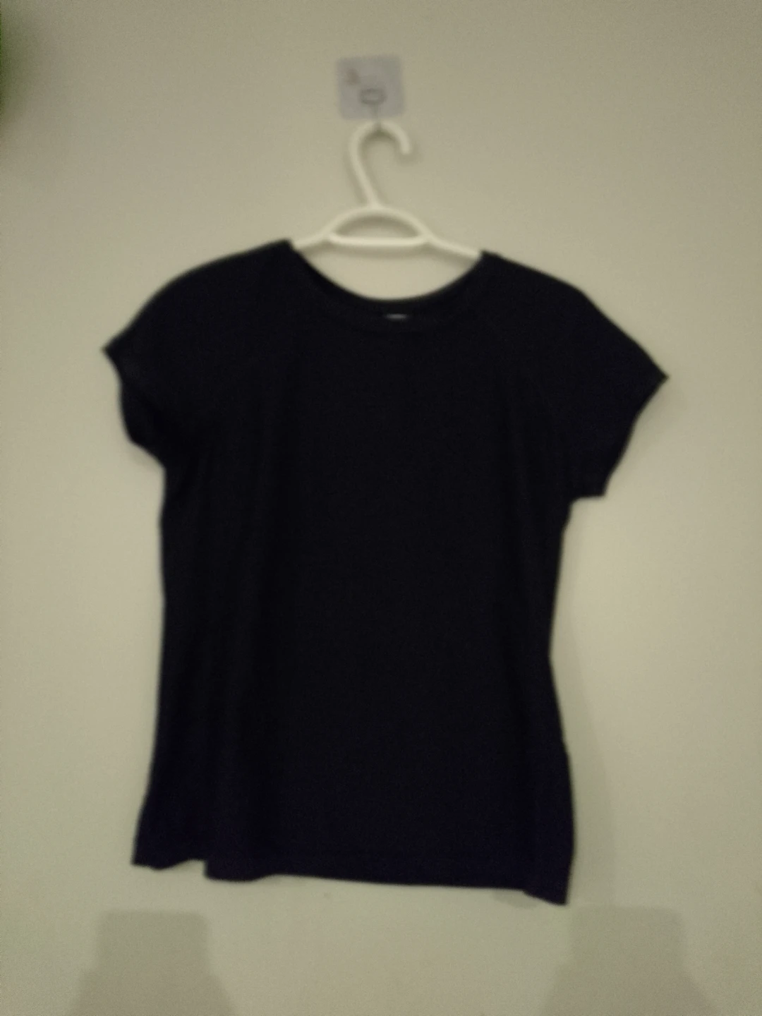 Sporty Black T-shirt 🏈