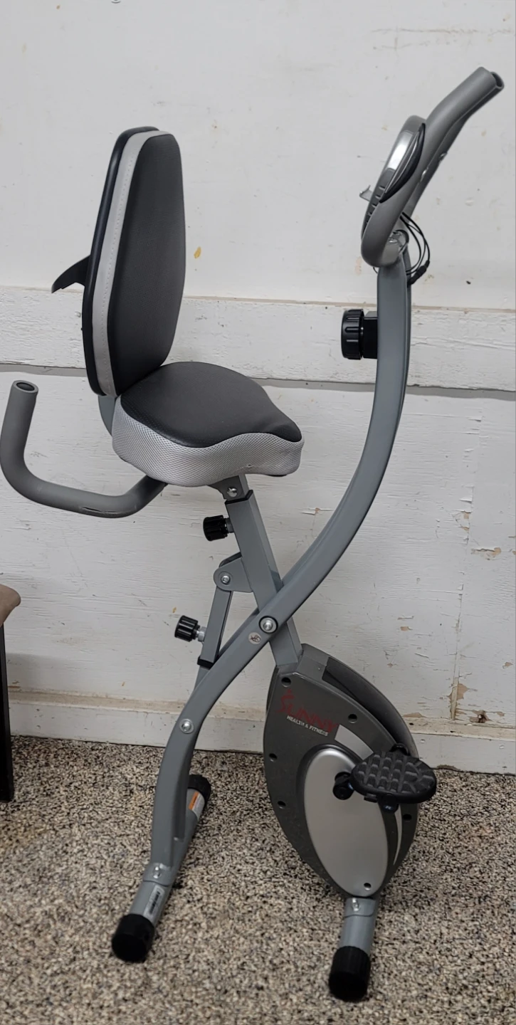 Sunny Health & Fitness Folding Exercise Bike - photo 2