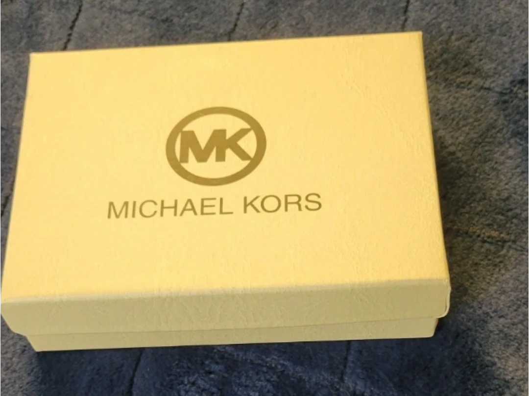 Michael Kors Small Zip Around Wallet