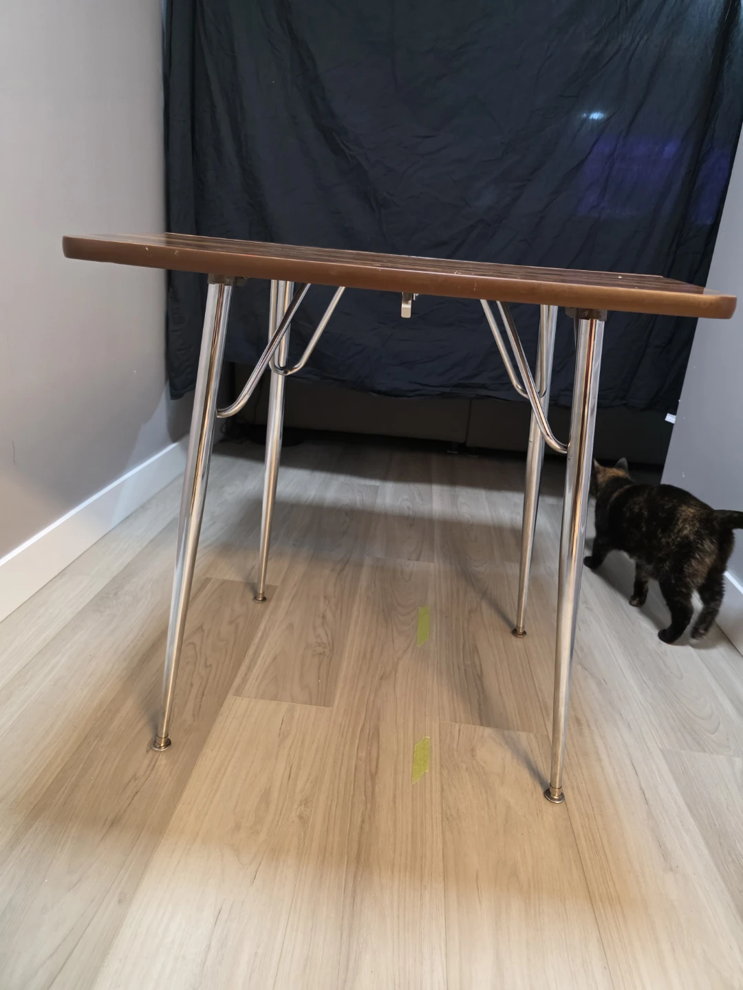 Vintage small dining room table - photo 2