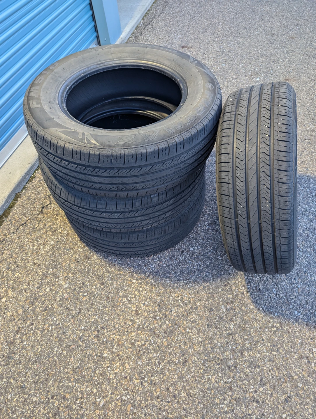 245/65R17 Firestone Firehawk Tires