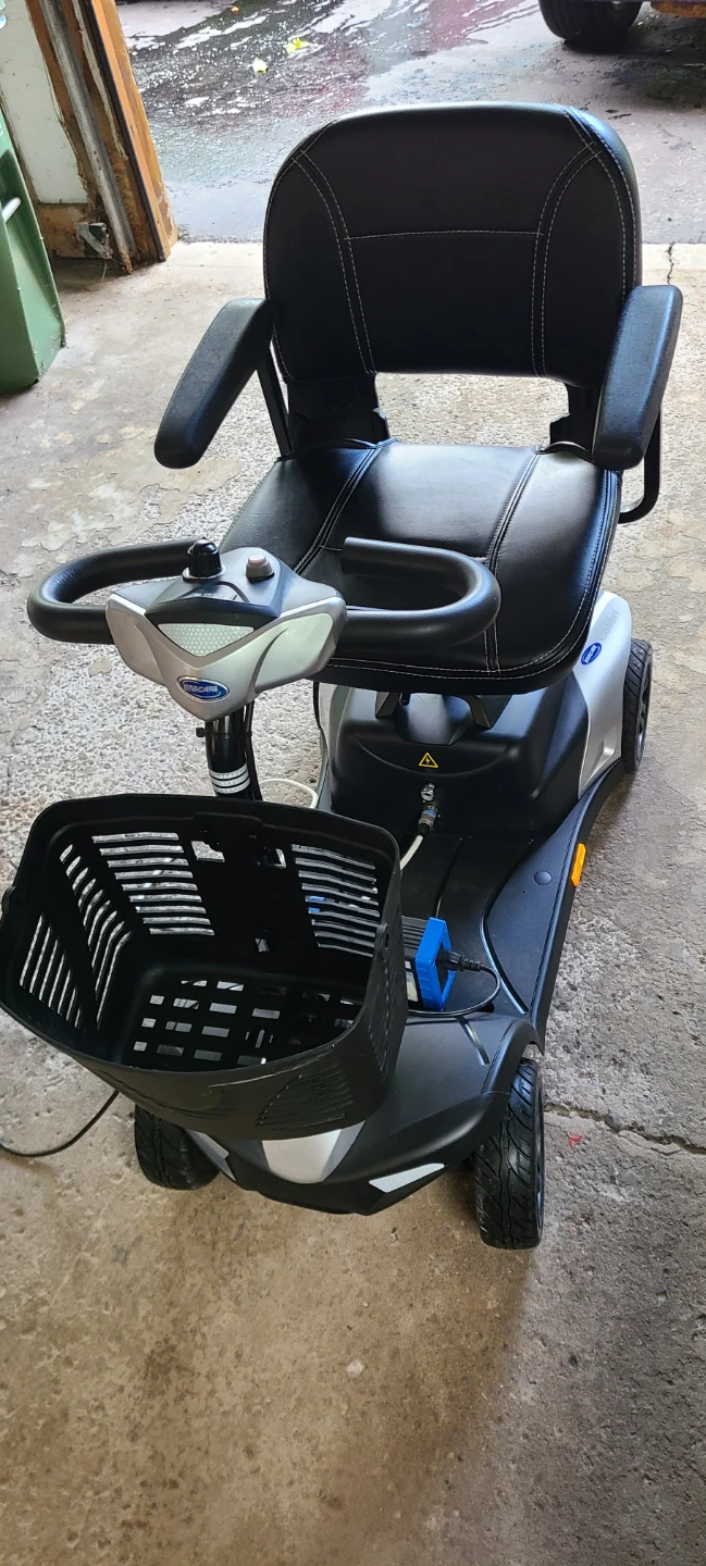 Invacare Colibri 4-Wheel Mobility Scooter - photo 2