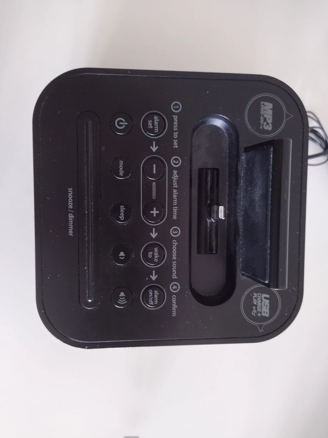 Ihome alarm clock - photo 3