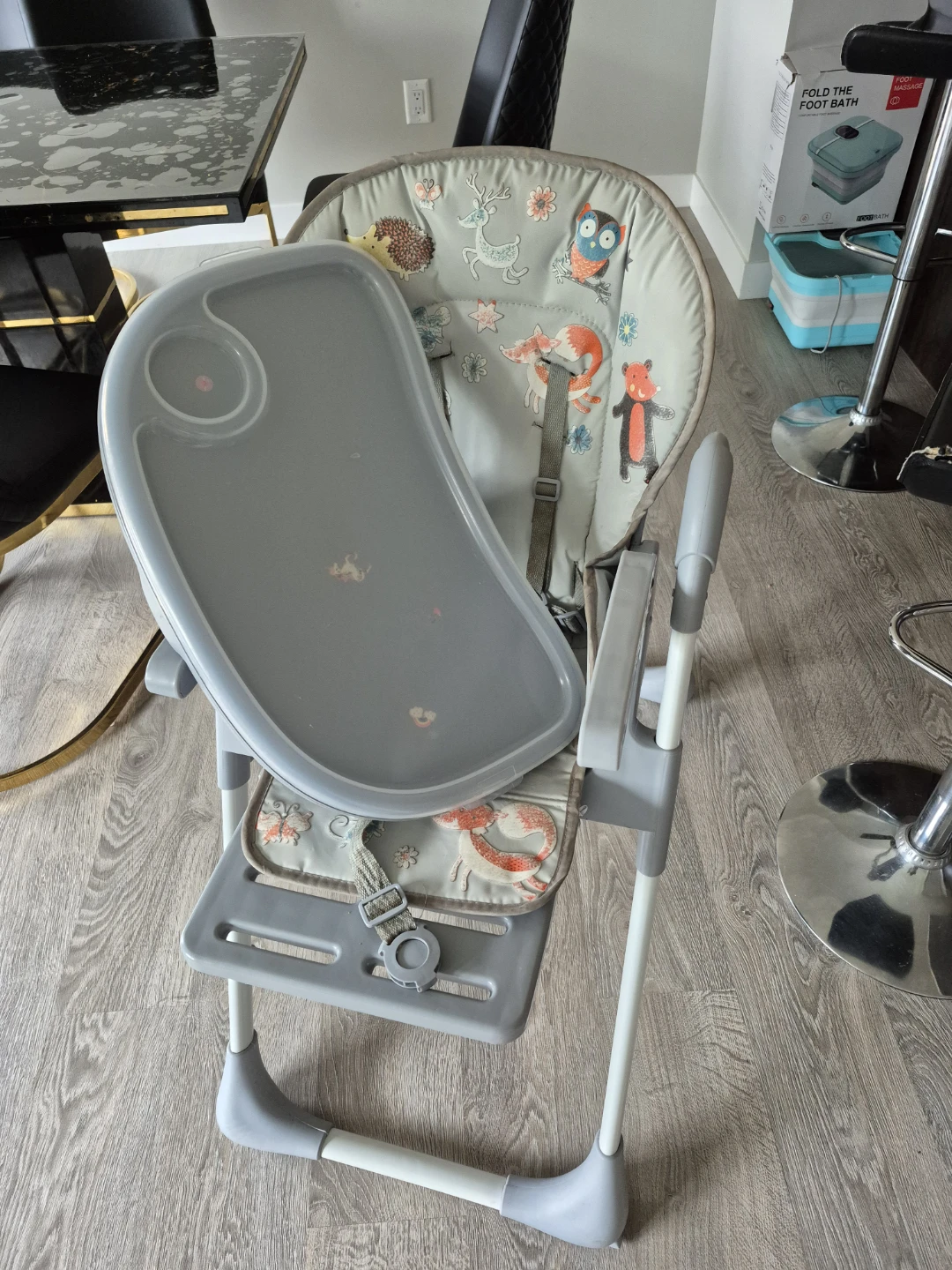 Baby High Chair with Animal Pattern - photo 4