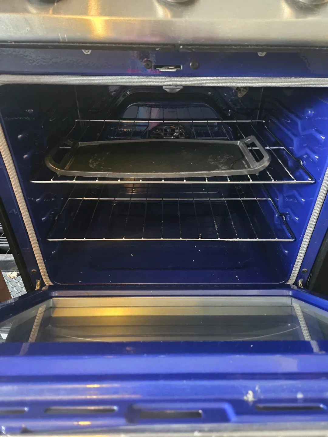 LG gas stove - photo 3