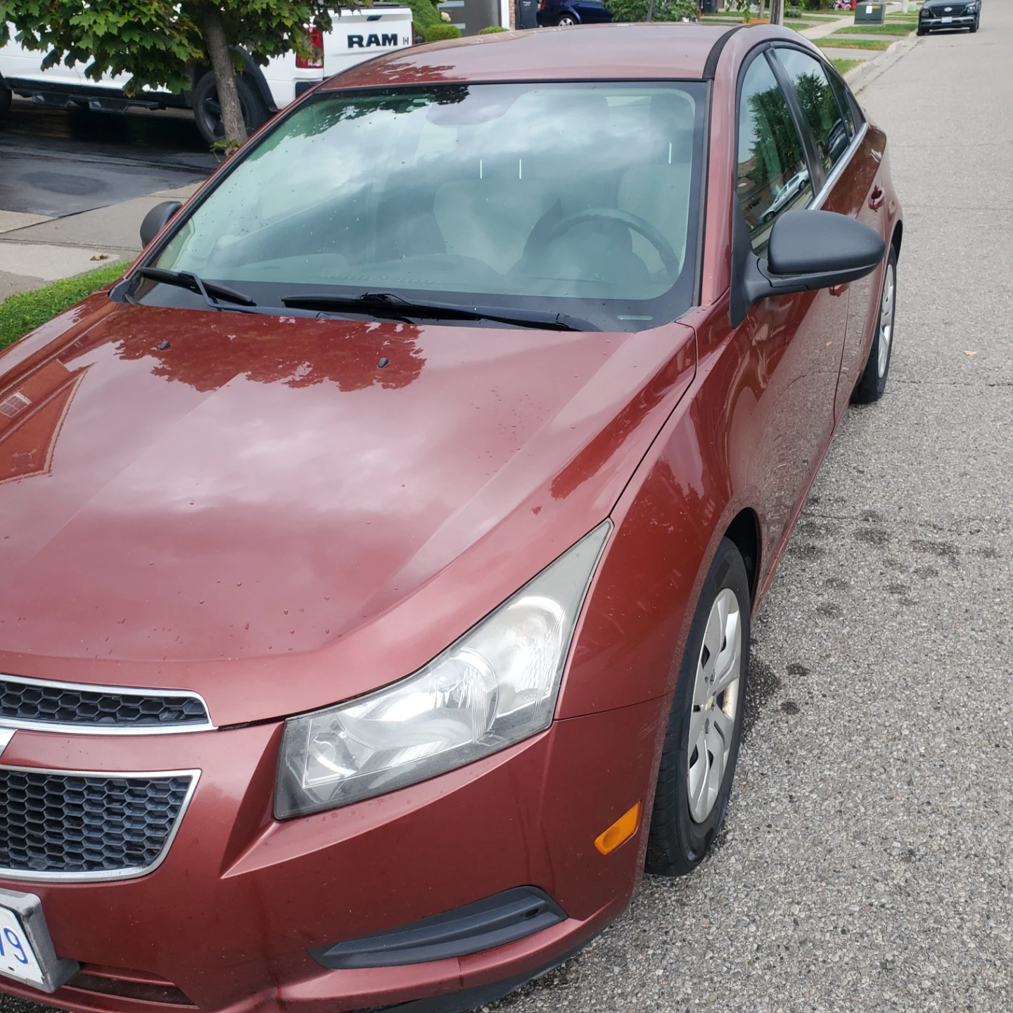 Chevrolet Cruze sedan - photo 3
