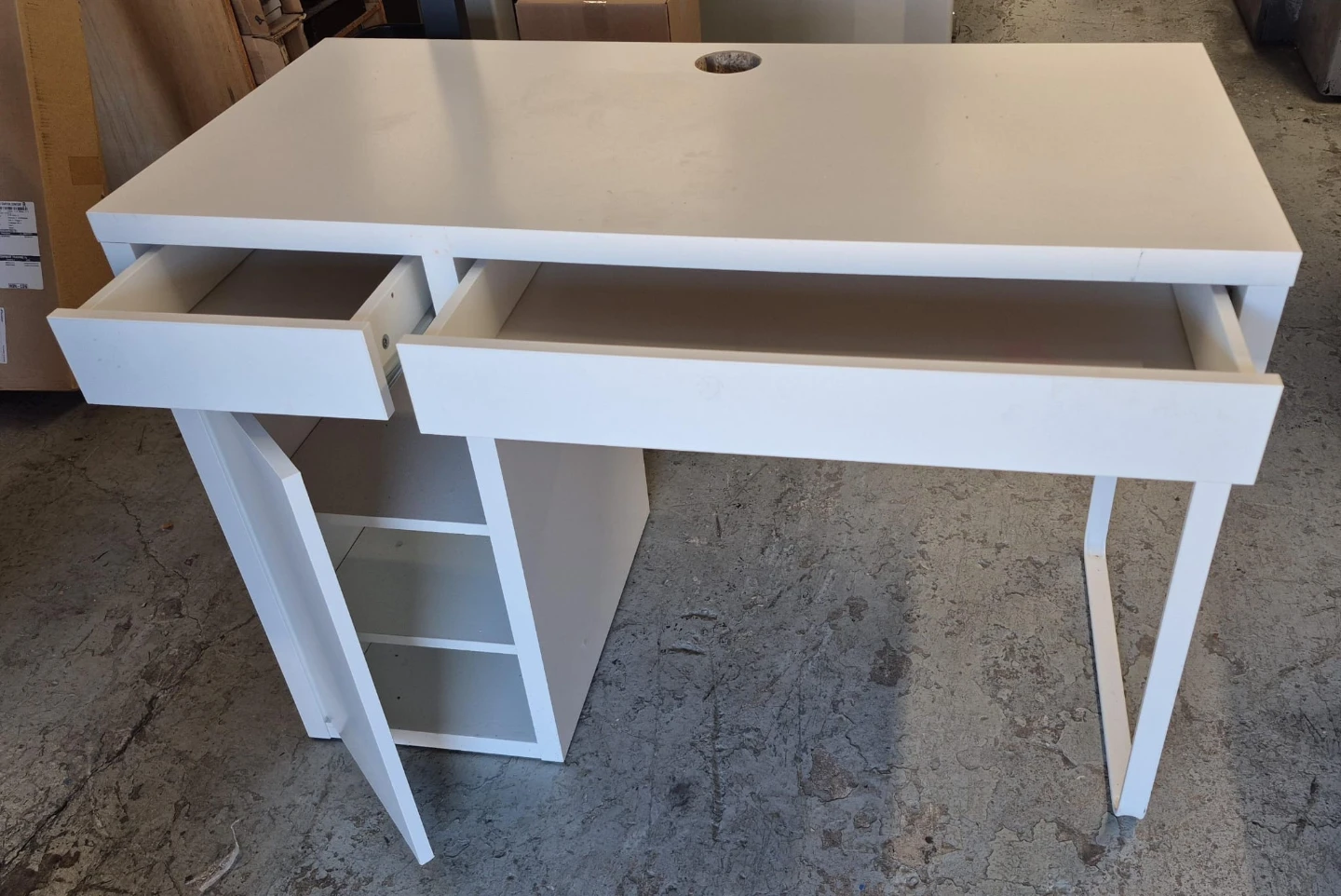 IKEA Micke Desk in White
