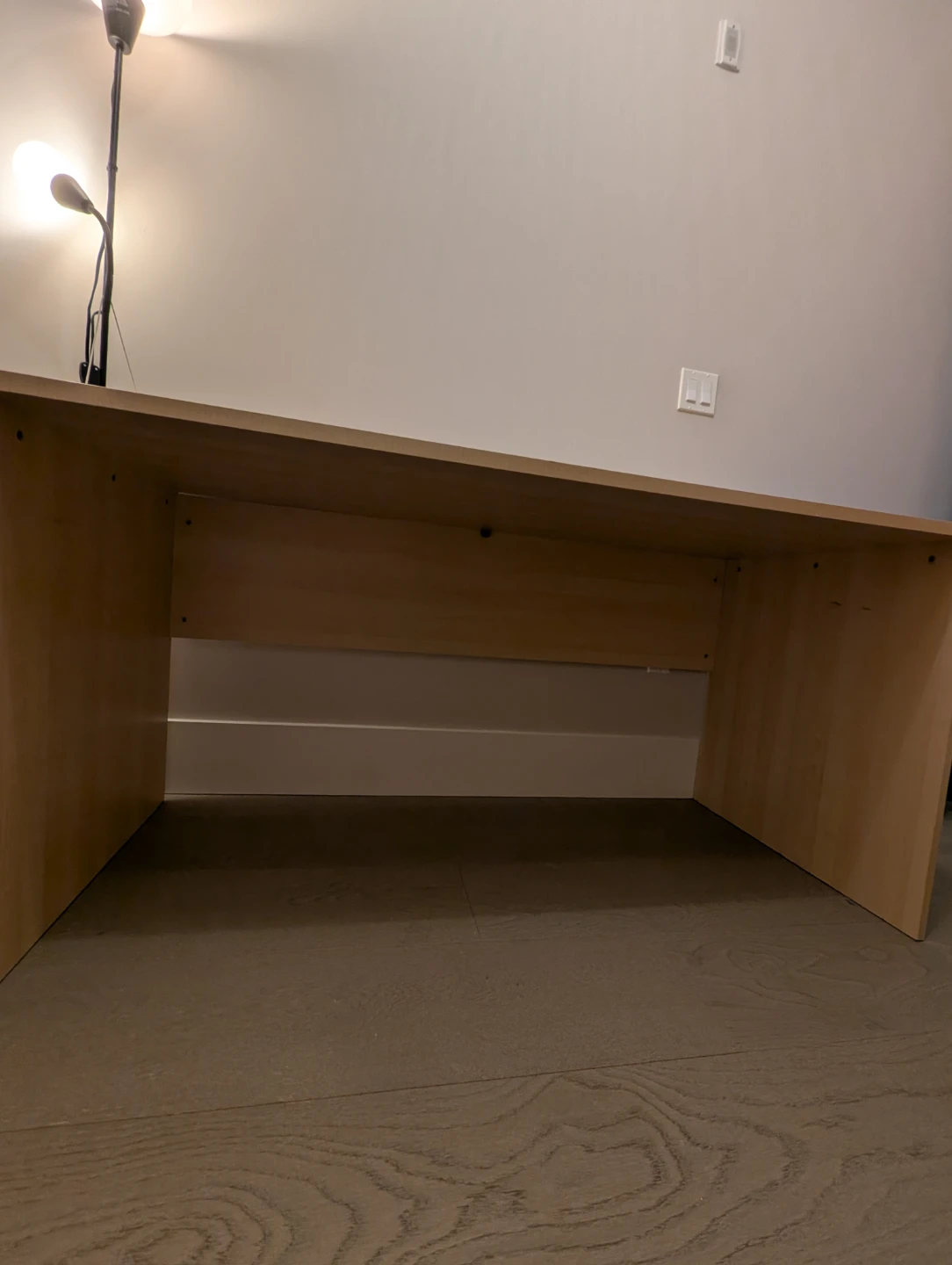 Desk and filing drawers - photo 2