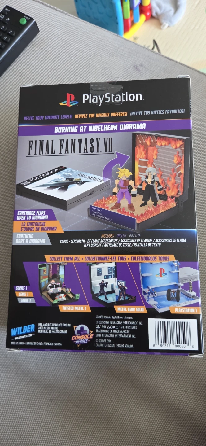 Console Heroes Final Fantasy VII Nibelheim Diorama - photo 2