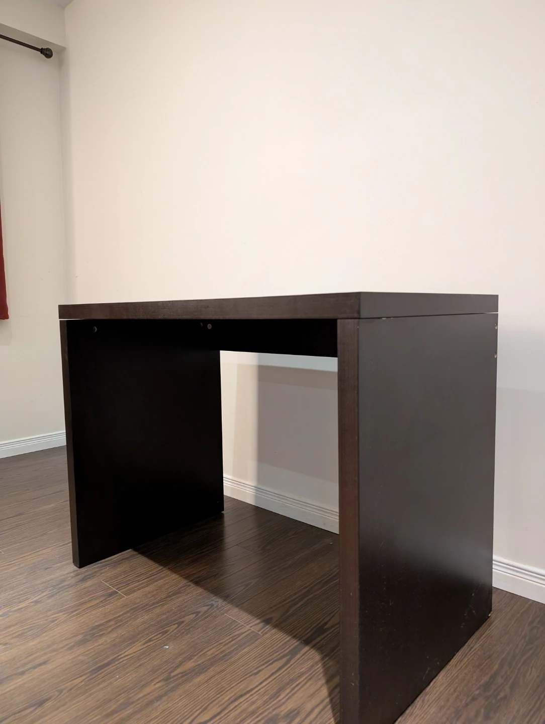 Desk Table - photo 3