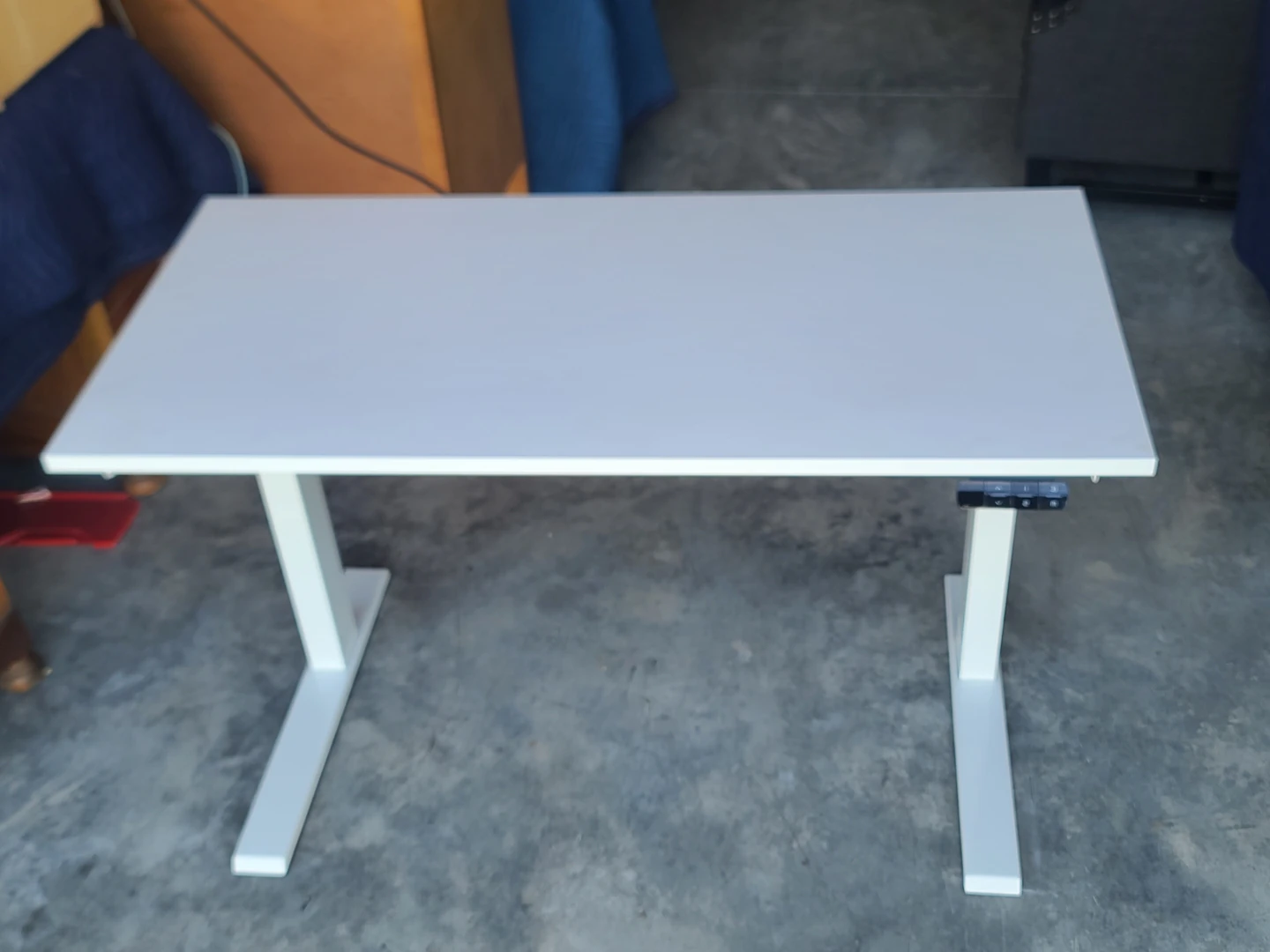 White Electric Height-Adjustable Standing Desk - photo 4