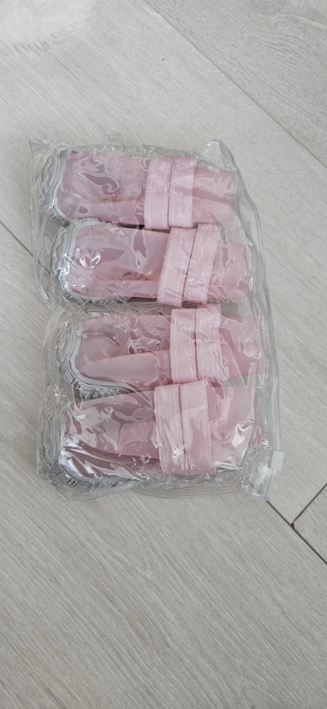 Pink dog rain boots size 5 - photo 2