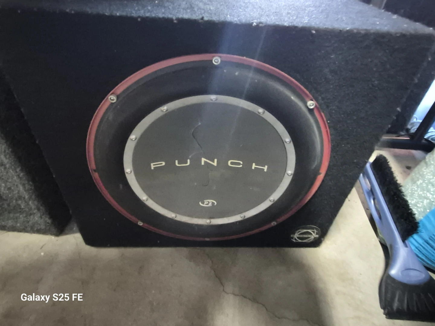 Rockford Fosgate Punch P2 Subwoofer in Enclosure