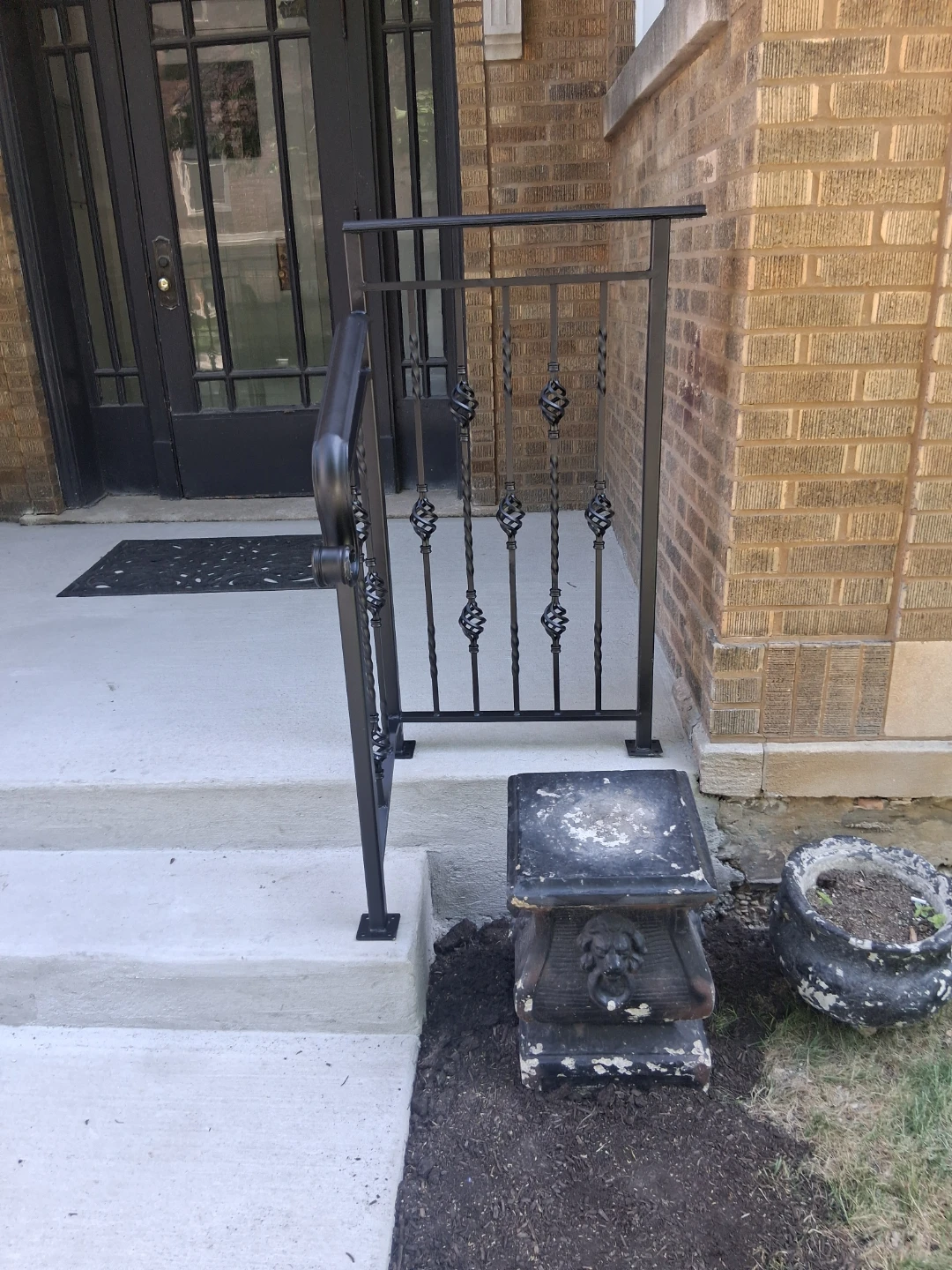 Custom Metal Railings and Wood Gates - photo 3