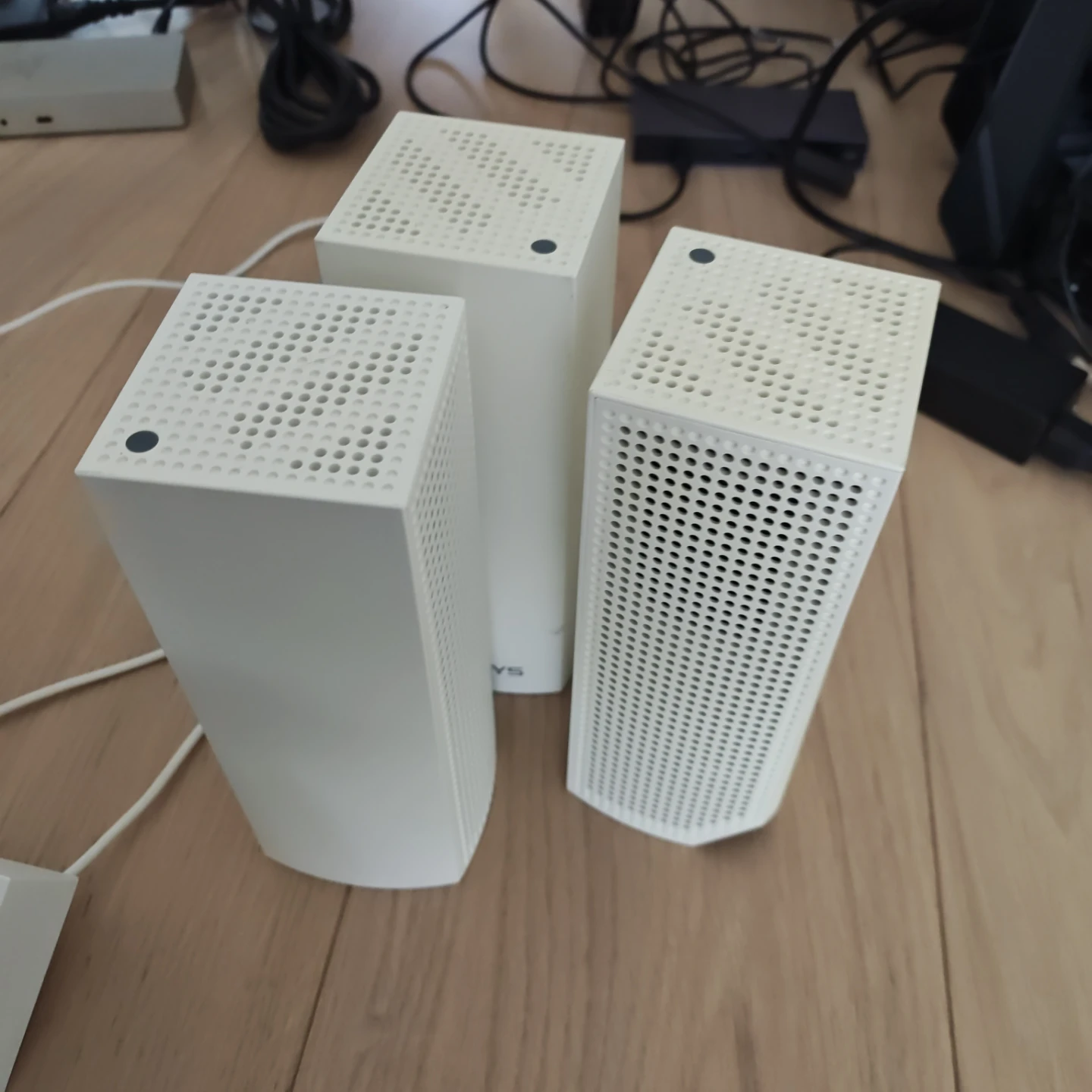 Linksys Velop Tri-Band Mesh Wi-Fi System (3 Nodes) - photo 2
