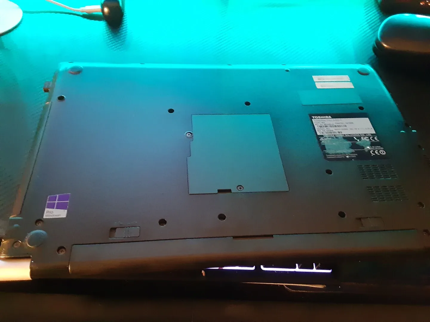 Toshiba laptop - photo 2