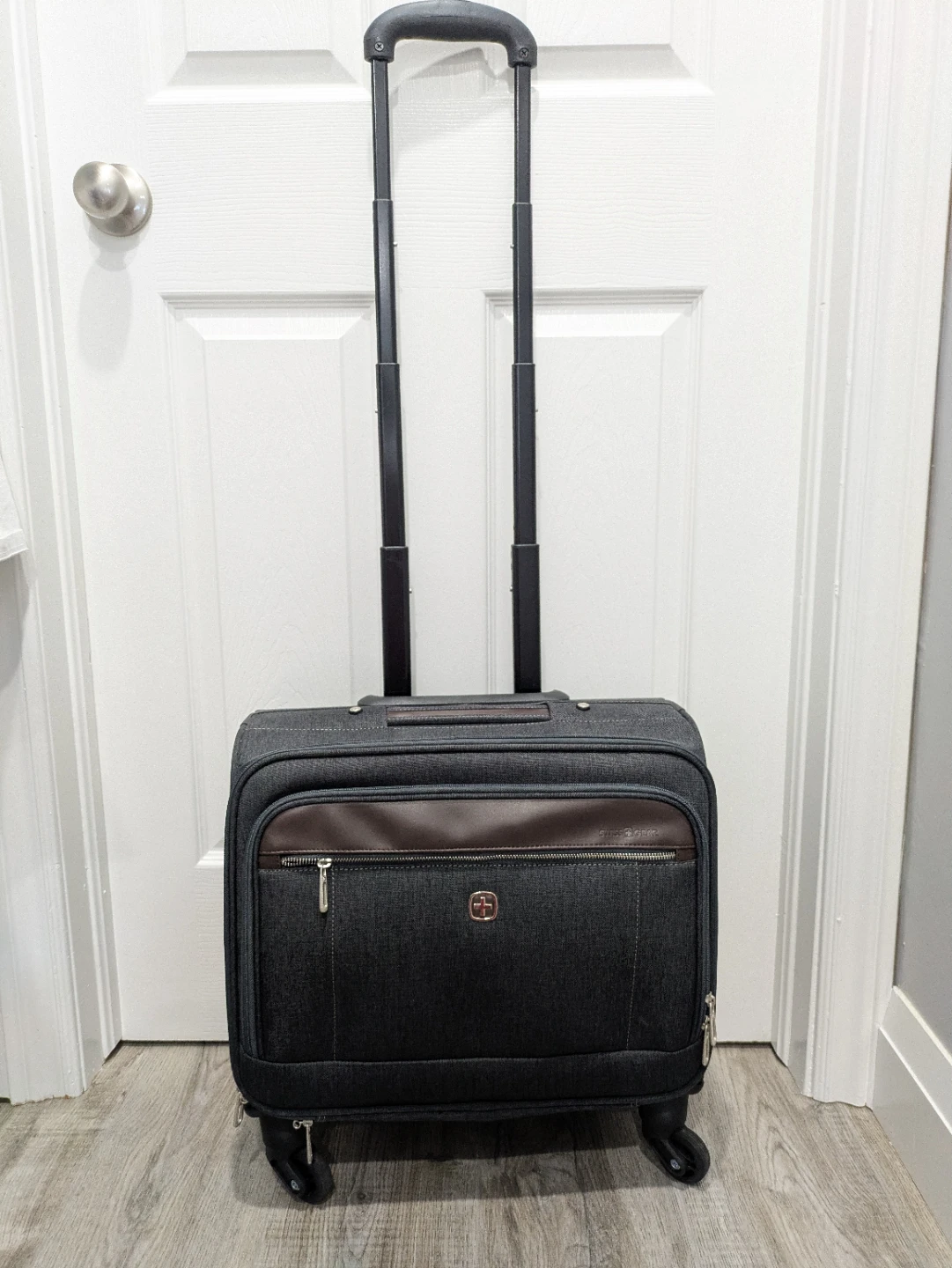 Swiss Gear Carry-On Luggage - photo 4