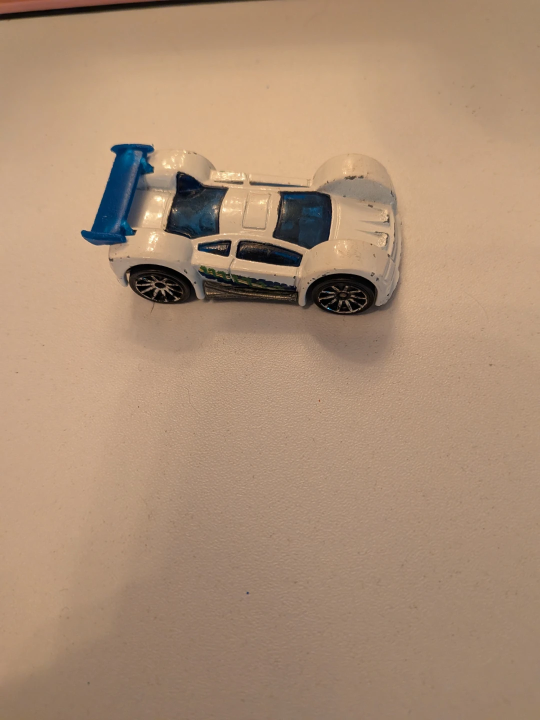 Hot Wheels Mid Drift Diecast Car - photo 3