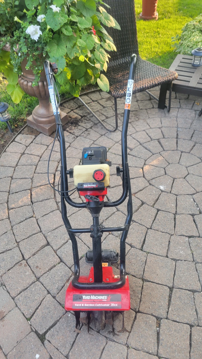 Yard Machines 31cc Yard & Garden Cultivator - photo 2