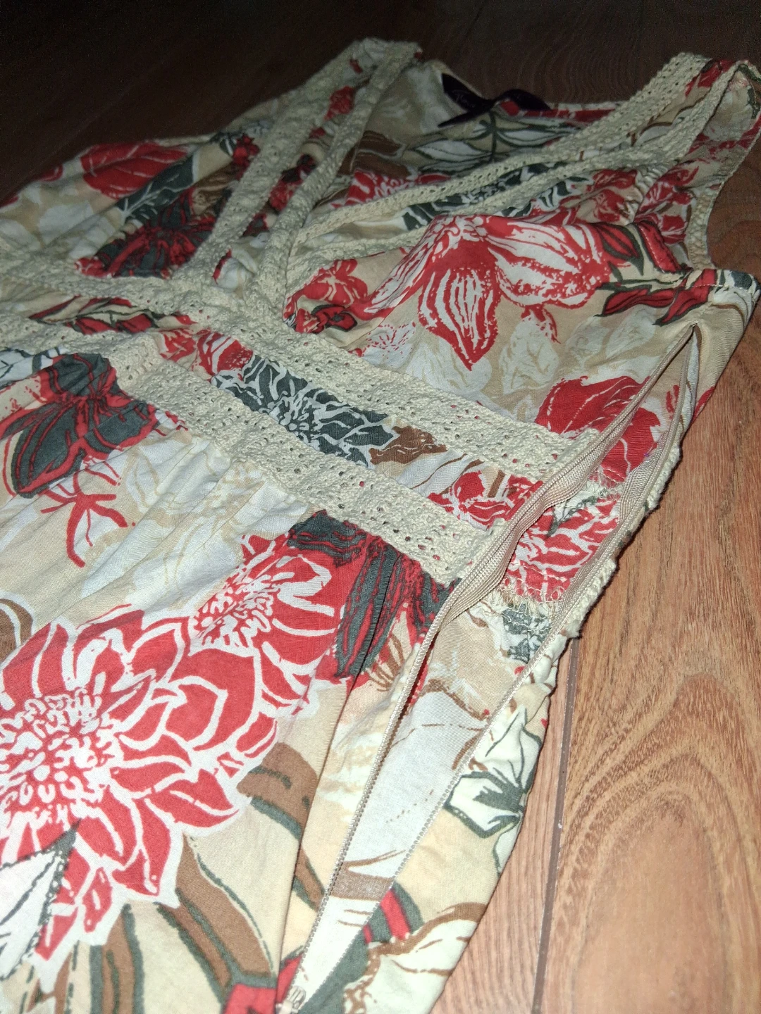 Gloria Vanderbilt floral sleeveless top - photo 4