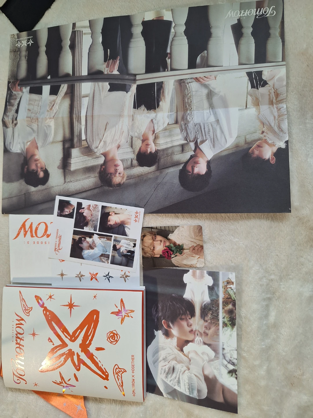 TOMORROW X TOGETHER (TXT) - MINISODE 3: TOMORROW( ROMANTIC ver.) - photo 3
