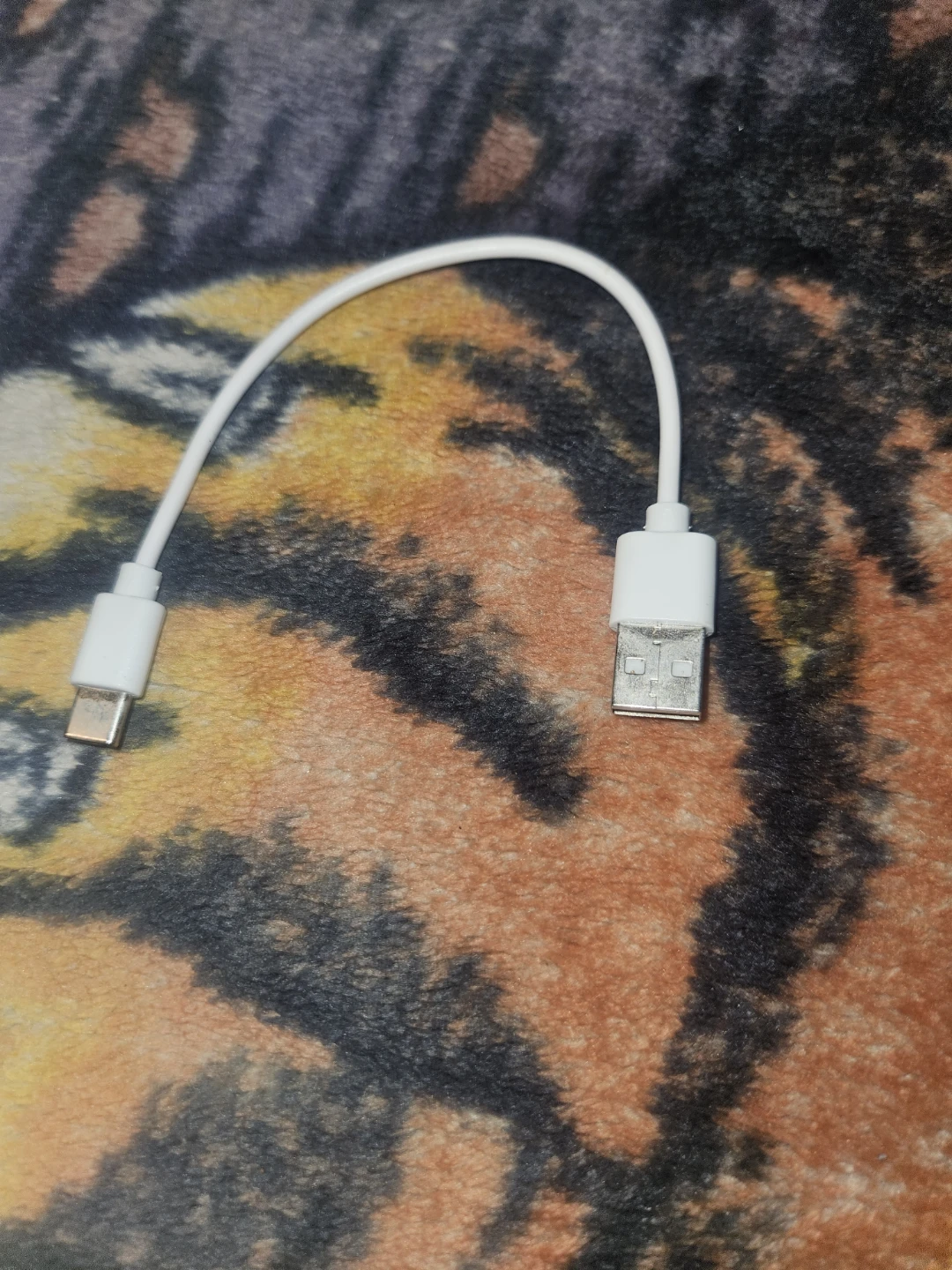 USB-A to USB-C charging cables - photo 2