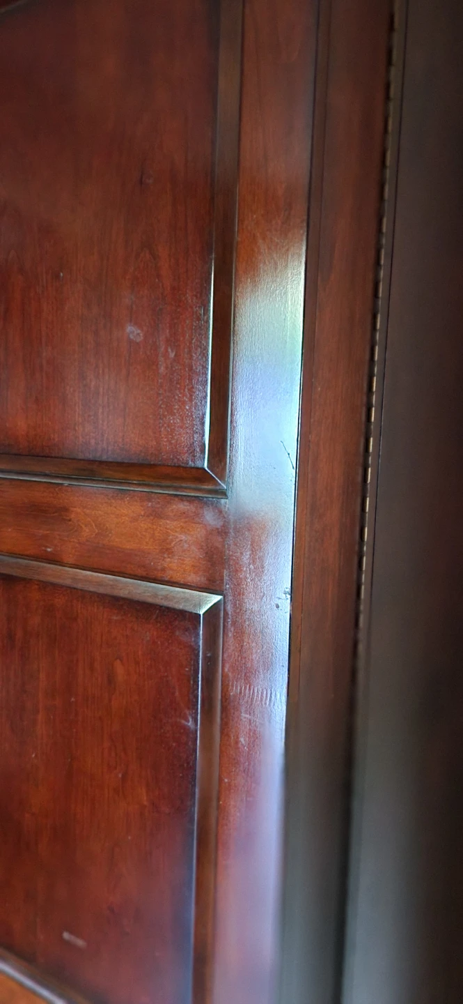 Howard Miller Wine & Spirits Cabinet - photo 4