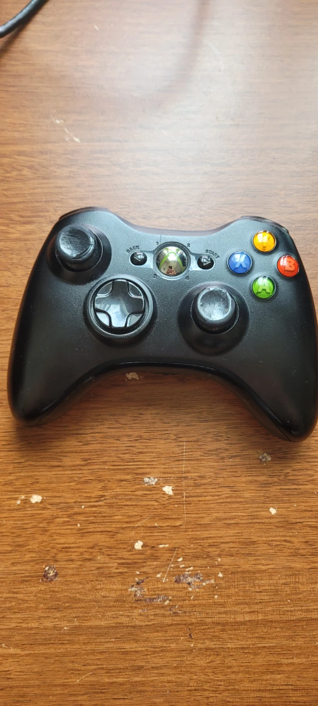 Black Xbox 360 Controller